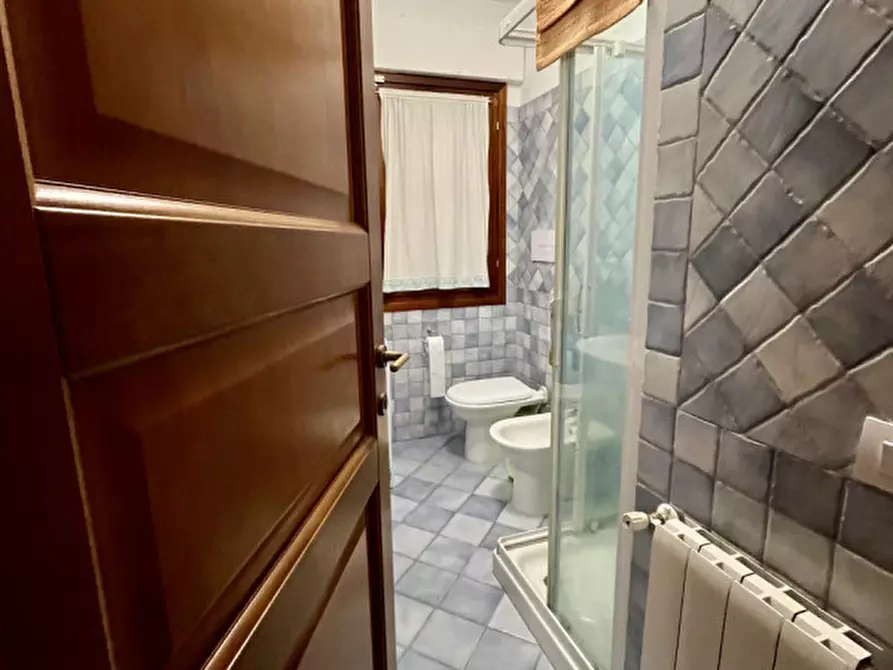 Immagine 34 di Attico in vendita  in Via Monferrato a Olbia