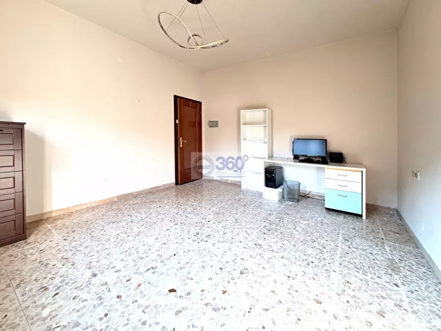 Immagine 12 di Villa in vendita  in Via Silvio Pellico a Passirano