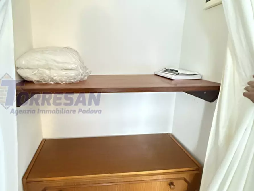 Immagine 12 di Appartamento in affitto  in VIA TIEPOLO 26 a Padova