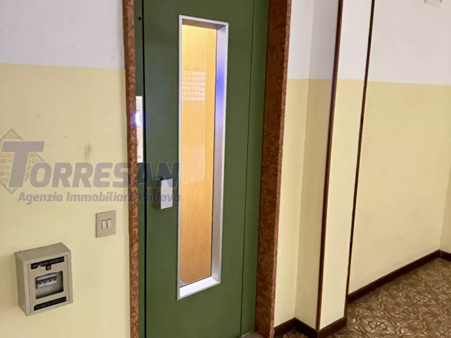 Immagine 16 di Appartamento in affitto  in VIA TIEPOLO 26 a Padova