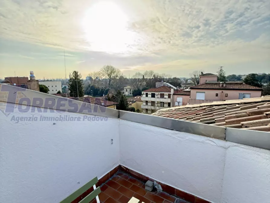 Immagine 16 di Appartamento in affitto  in VIA TIEPOLO 26 a Padova