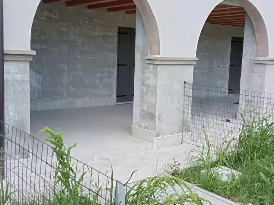 Immagine 2 di Villetta a schiera in vendita  in Vle Montegrappa 160 a Salzano