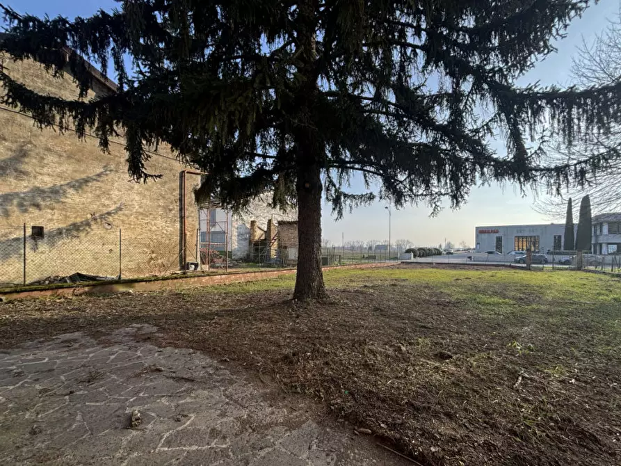 Immagine 7 di Villetta a schiera in vendita  in Strada Partigiani d'Italia, 35 a Sorbolo Mezzani