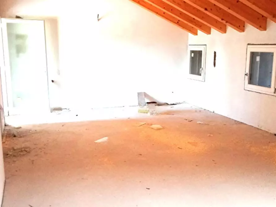 Immagine 4 di Villetta a schiera in vendita  in Via Montegrappa 160 a Salzano