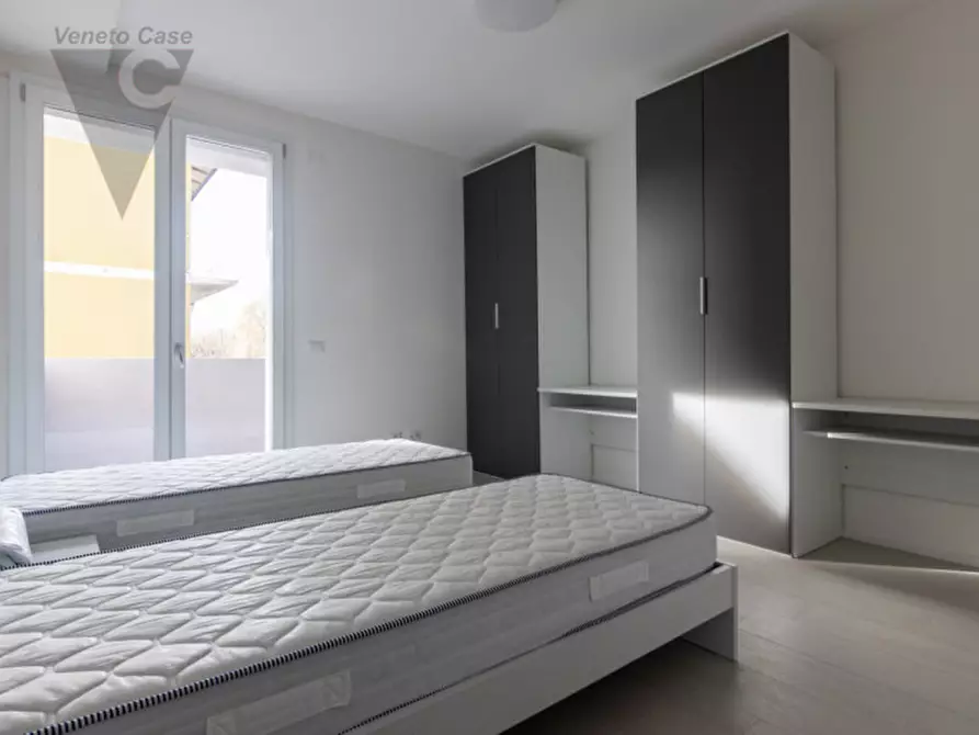 Immagine 8 di Appartamento in affitto  a Legnaro