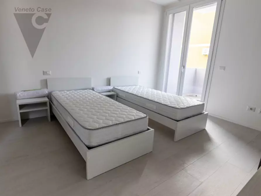 Immagine 9 di Appartamento in affitto  a Legnaro