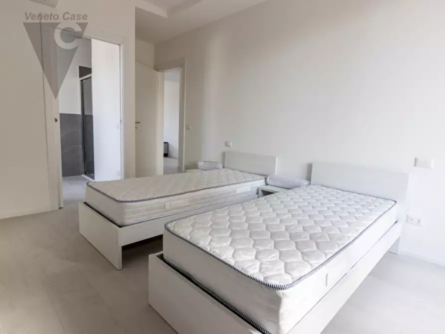 Immagine 10 di Appartamento in affitto  a Legnaro