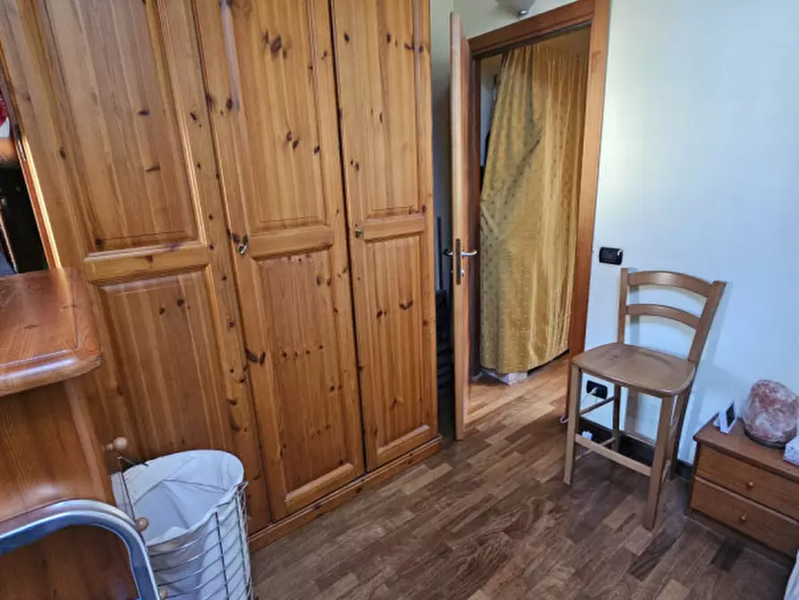 Immagine 34 di Appartamento in vendita  in vernante strada statale 20 a Vernante