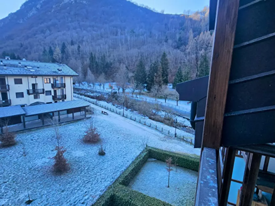 Immagine 39 di Appartamento in vendita  in vernante strada statale 20 a Vernante