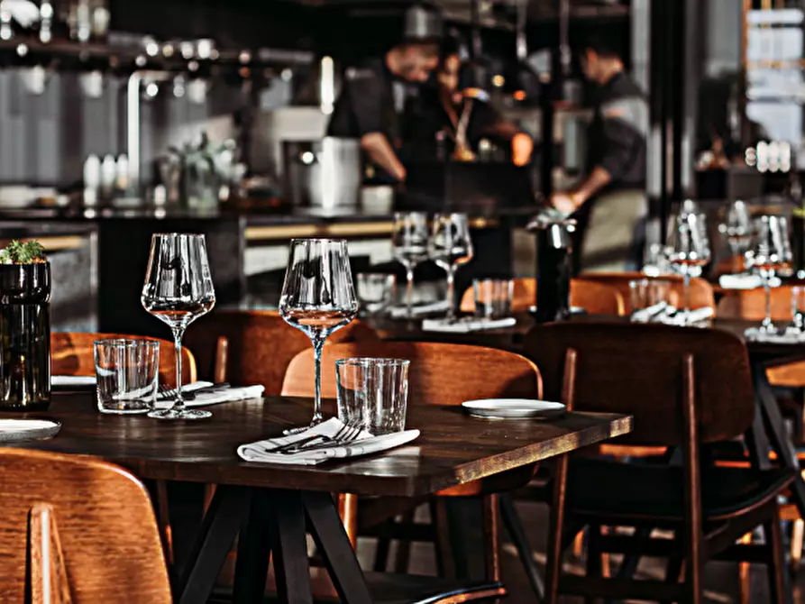 Immagine 1 di Attività commerciale in vendita  in piazza vittoria a Camposampiero