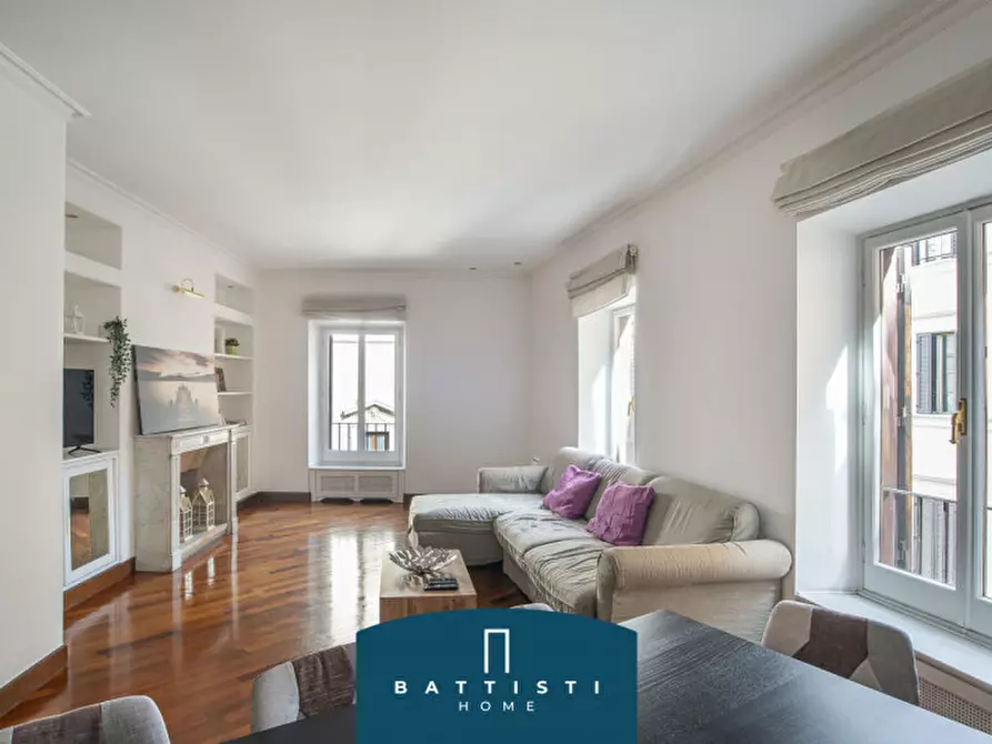 Immagine 3 di Appartamento in vendita  in Piazza Navona a Roma