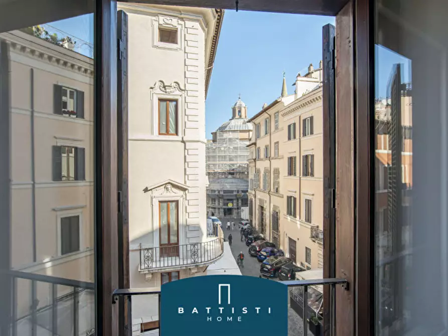 Immagine 8 di Appartamento in vendita  in Piazza Navona a Roma
