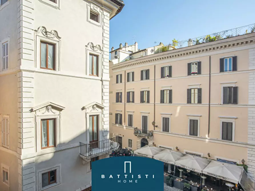 Immagine 26 di Appartamento in vendita  in Piazza Navona a Roma