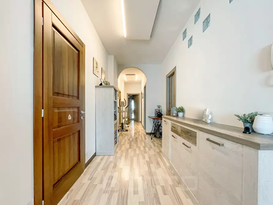 Immagine 18 di Palazzo in vendita  in Via al Poggio, 10 a Omegna