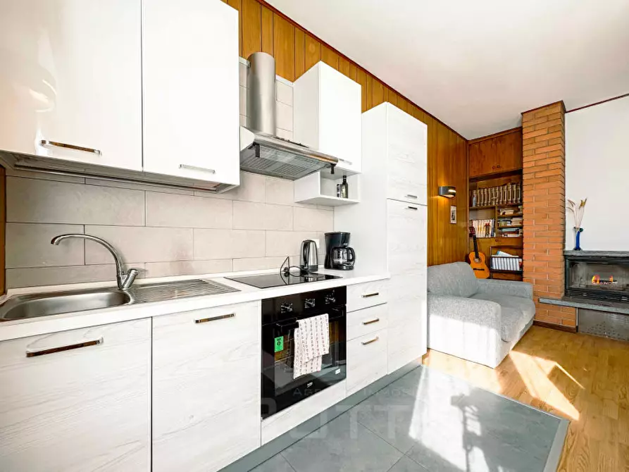 Immagine 39 di Palazzo in vendita  in Via al Poggio, 10 a Omegna