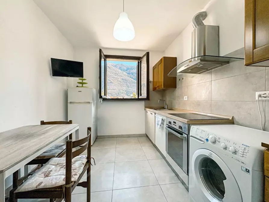 Immagine 56 di Palazzo in vendita  in Via al Poggio, 10 a Omegna