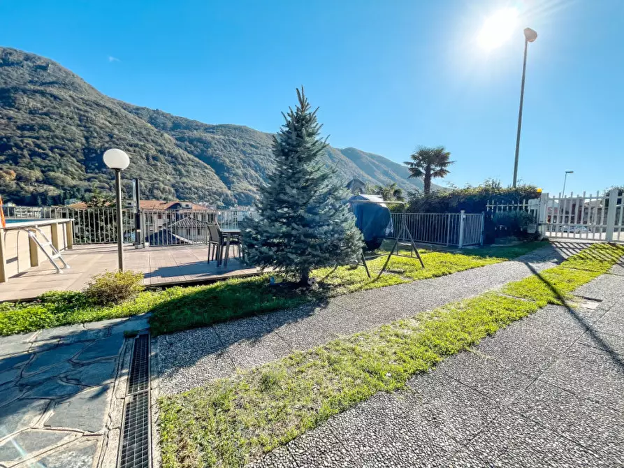 Immagine 70 di Palazzo in vendita  in Via al Poggio, 10 a Omegna