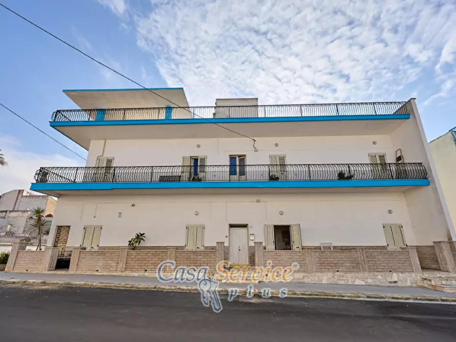 Immagine 46 di Casa bifamiliare in vendita  in Via delle Perle a Gallipoli