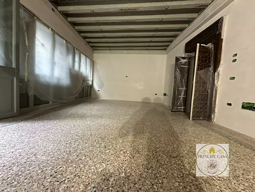 Immagine 8 di Appartamento in vendita  a Venezia