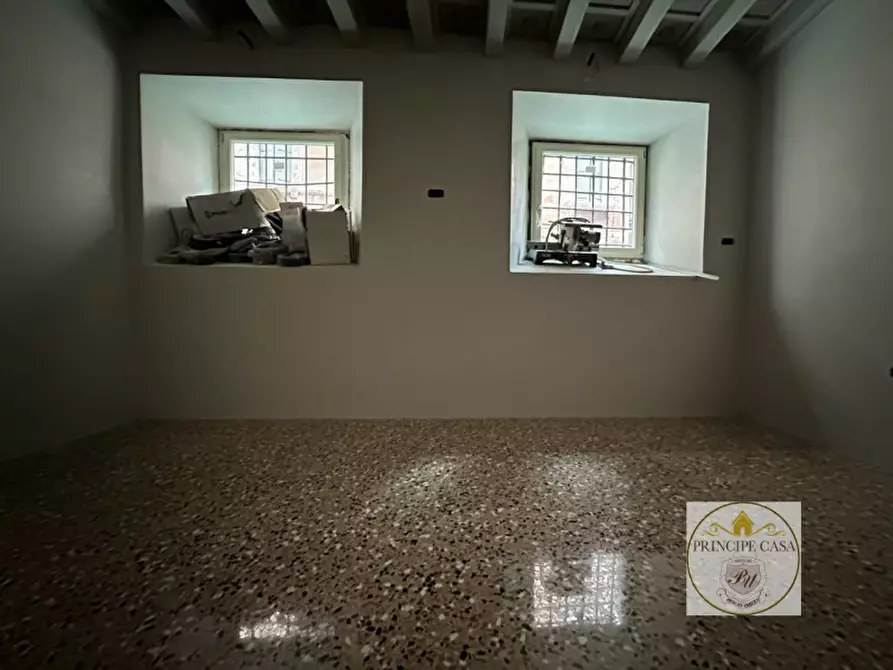 Immagine 12 di Appartamento in vendita  a Venezia