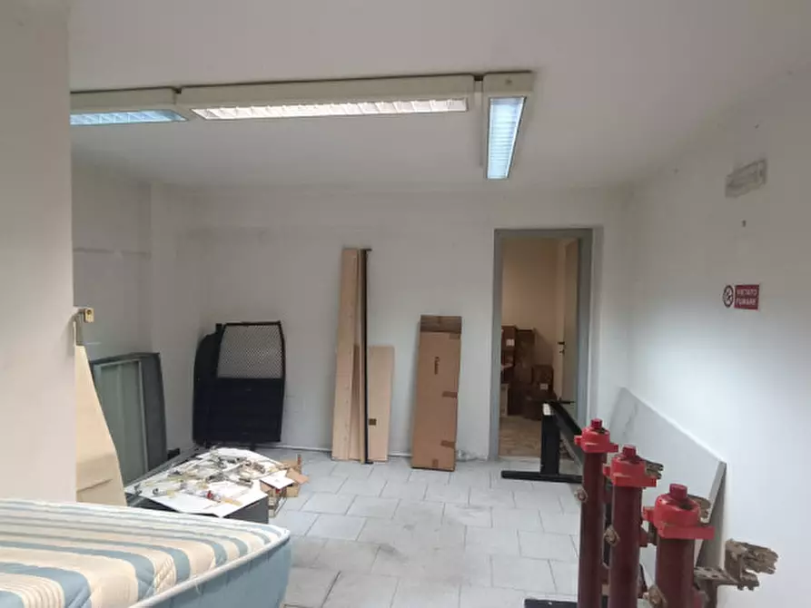 Immagine 7 di Magazzino in vendita  in Via Ruggero Torelli a Perugia