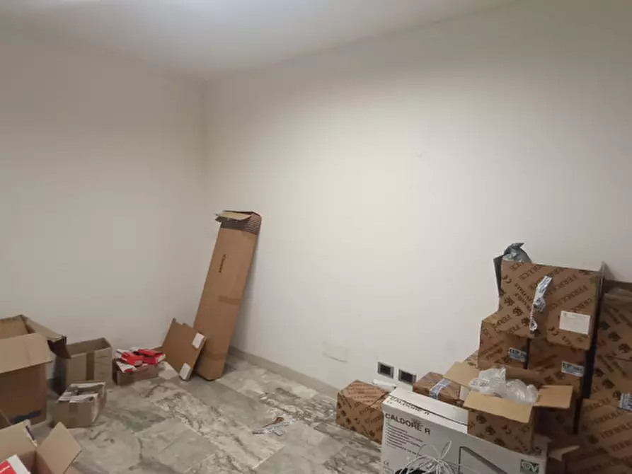 Immagine 8 di Magazzino in vendita  in Via Ruggero Torelli a Perugia