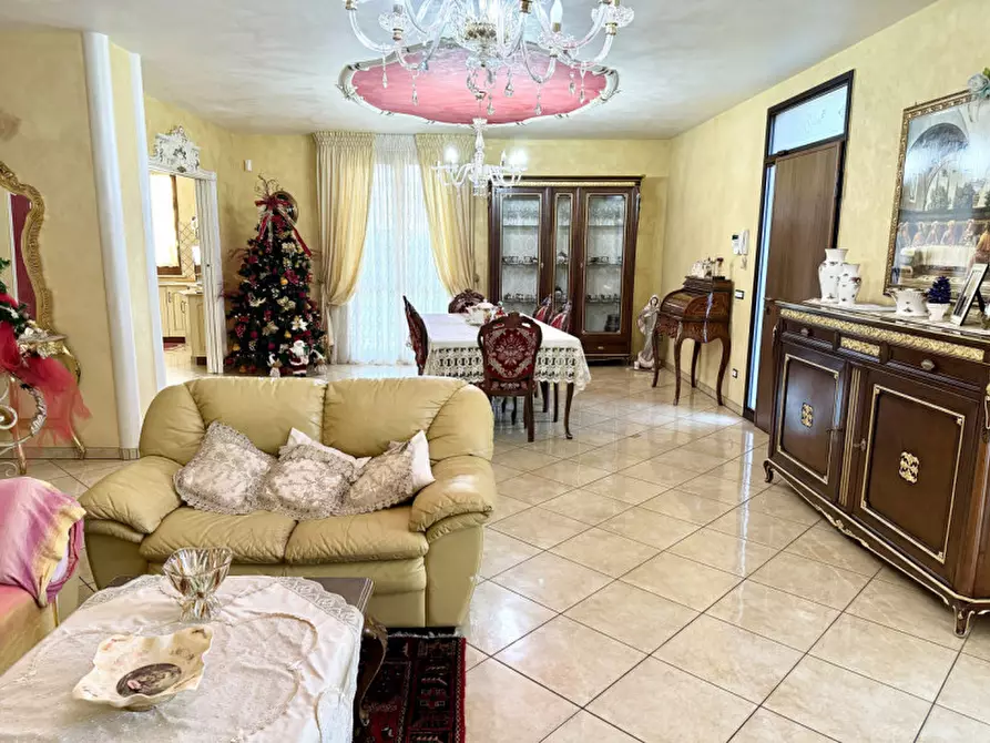 Immagine 7 di Villa in vendita  in VIA I MAGGIO N. 11 a Sissa Trecasali