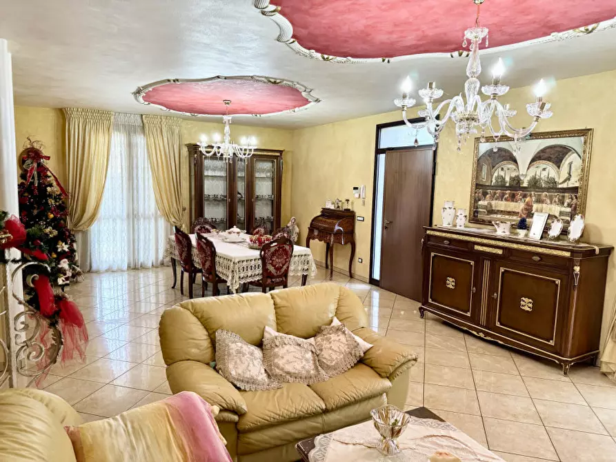 Immagine 11 di Villa in vendita  in VIA I MAGGIO N. 11 a Sissa Trecasali