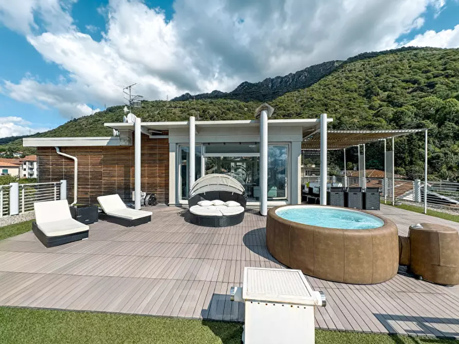 Immagine 1 di Appartamento in vendita  in Via Pacinotti, 15 a Omegna