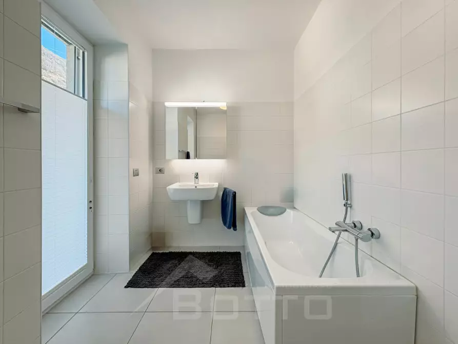 Immagine 51 di Appartamento in vendita  in Via Pacinotti, 15 a Omegna