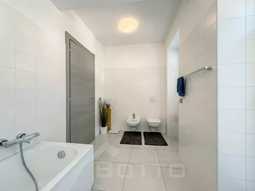 Immagine 53 di Appartamento in vendita  in Via Pacinotti, 15 a Omegna