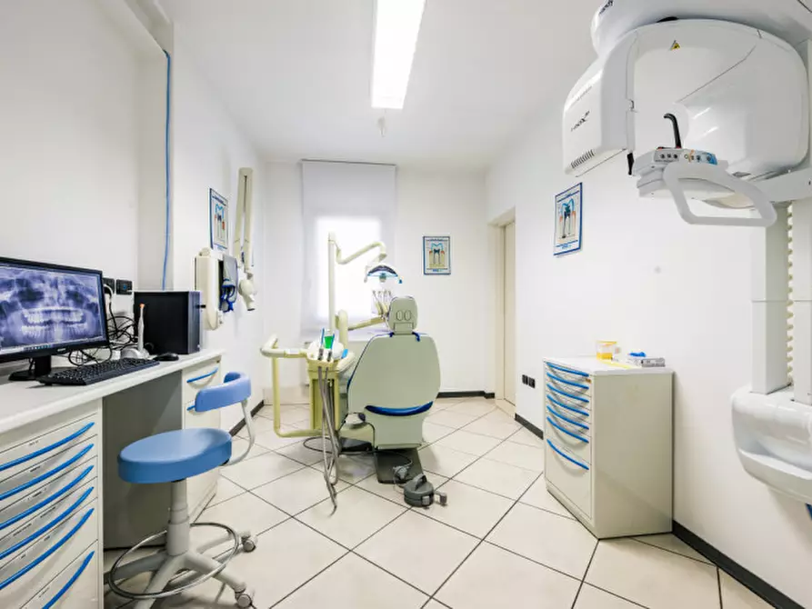 Immagine 4 di Ufficio in vendita  in Via Provinciale Sud a Fosso'