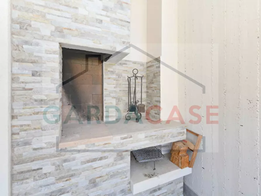 Immagine 14 di Appartamento in vendita  a Desenzano Del Garda