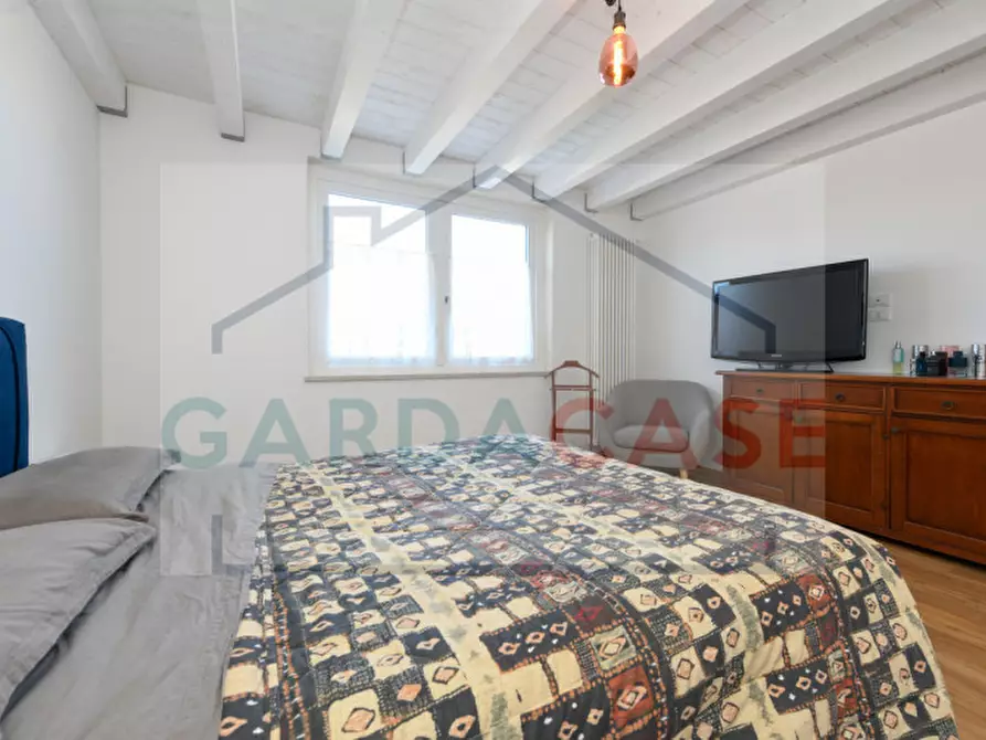 Immagine 32 di Appartamento in vendita  a Desenzano Del Garda
