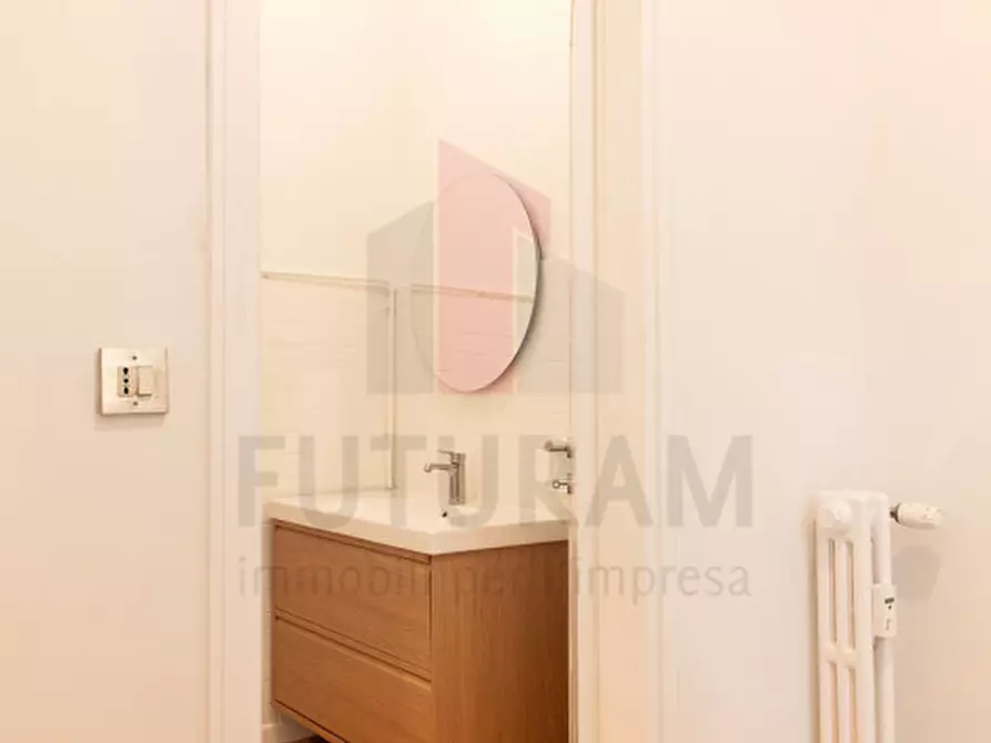 Immagine 12 di Ufficio in affitto  in via Scrovegni a Padova