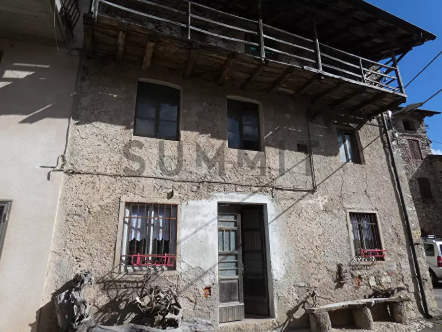 Immagine 4 di Rustico / casale in vendita  a Valli Del Pasubio