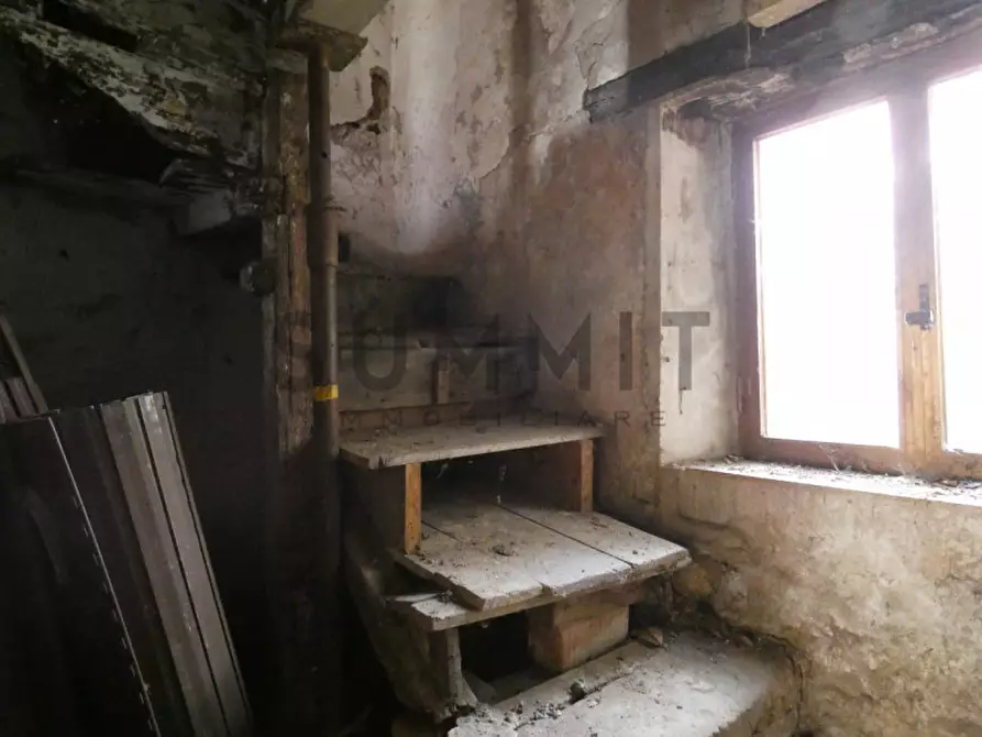 Immagine 12 di Rustico / casale in vendita  a Valli Del Pasubio