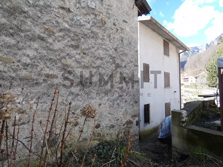 Immagine 17 di Rustico / casale in vendita  a Valli Del Pasubio