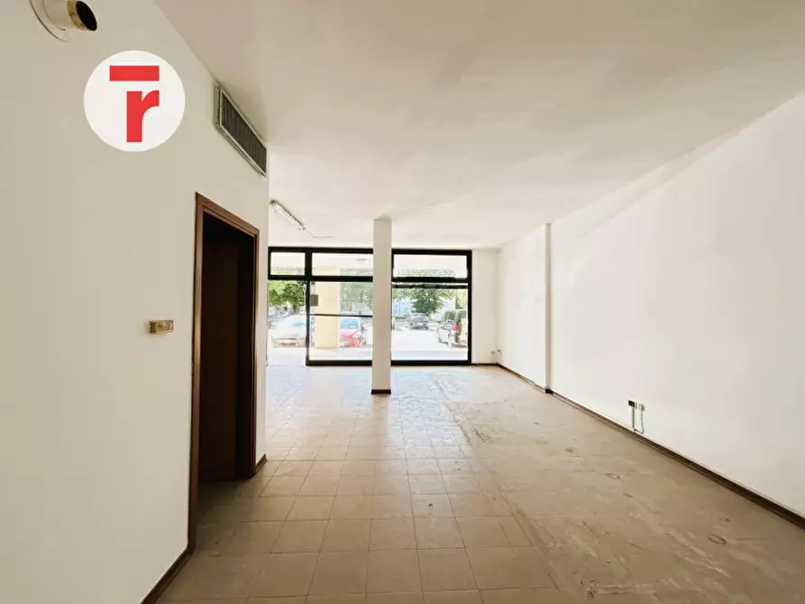 Immagine 5 di Negozio in vendita  in Via Armando Diaz a Vigonza