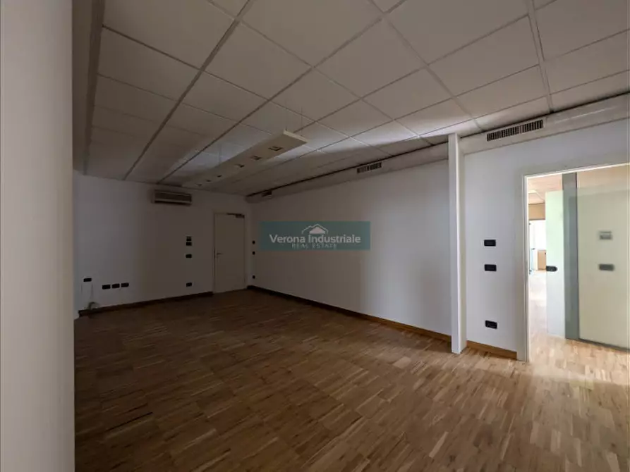 Immagine 7 di Ufficio in affitto  in Via Monte Baldo 8 a Villafranca Di Verona