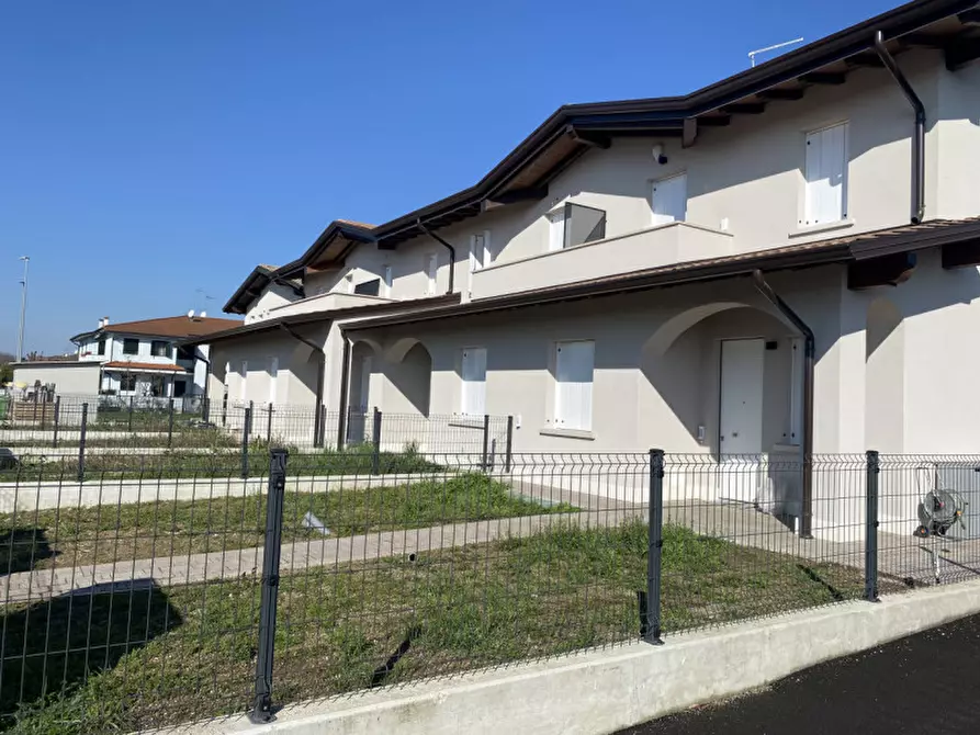 Immagine 6 di Villetta a schiera in vendita  in Via Roma a Nogarole Rocca