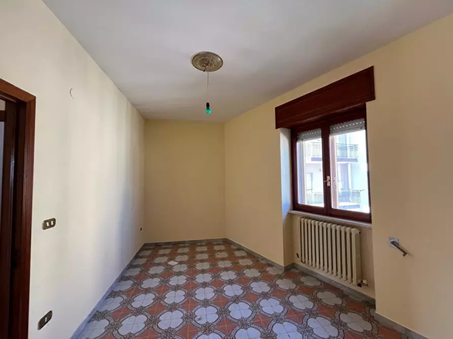 Immagine 13 di Appartamento in vendita  in Via Alessandro Volta a Parabita