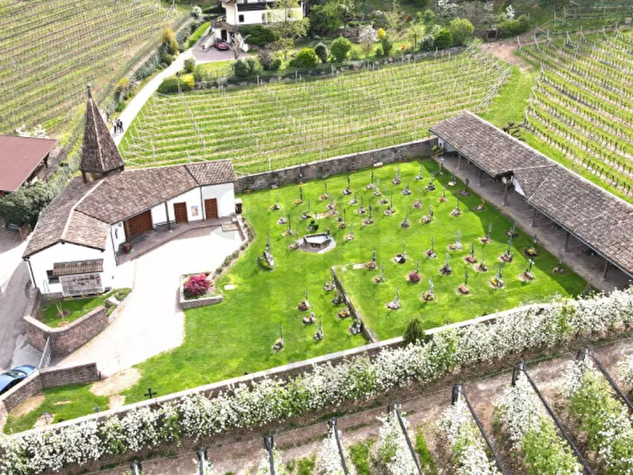 Immagine 15 di Terreno in vendita  in Via Castel Firmiano - Sigmundskroner Straße a Appiano Sulla Strada Del Vino .Eppan An Der.