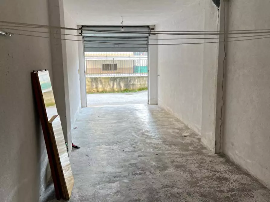 Immagine 4 di Garage in vendita  in Via Nitti a Marsicovetere