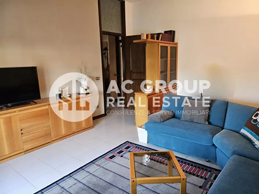 Immagine 4 di Villa in vendita  in Via Giotto a Rescaldina