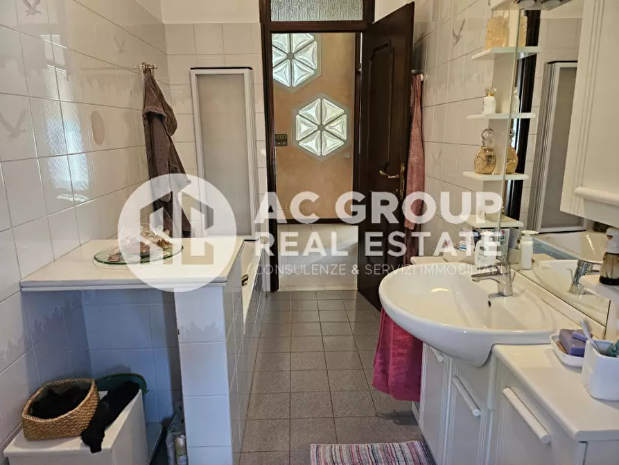 Immagine 13 di Villa in vendita  in Via Giotto a Rescaldina