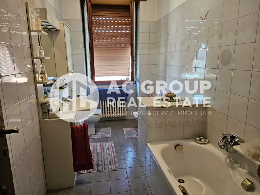 Immagine 14 di Villa in vendita  in Via Giotto a Rescaldina