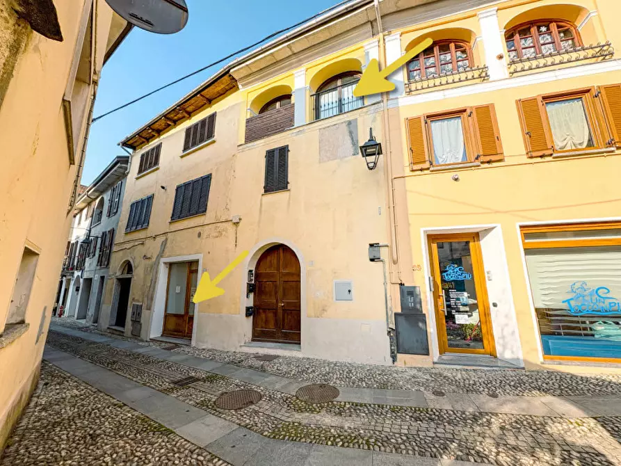 Immagine 3 di Appartamento in vendita  in Via Gino Fara Forni 13 a Pettenasco