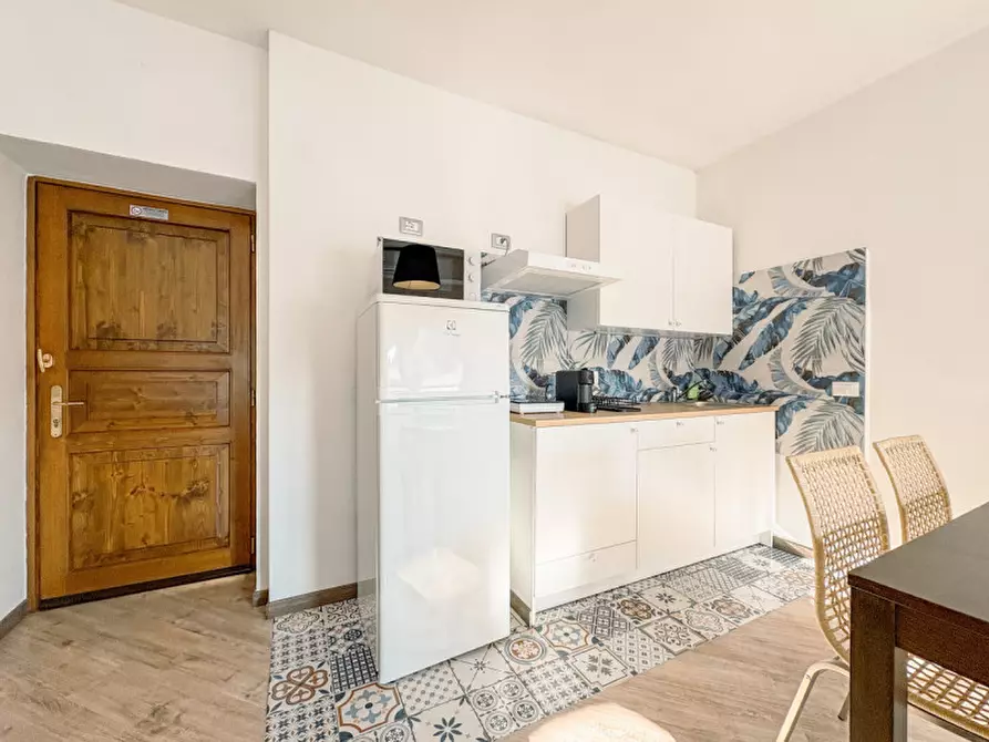 Immagine 5 di Appartamento in vendita  in Via Gino Fara Forni 13 a Pettenasco