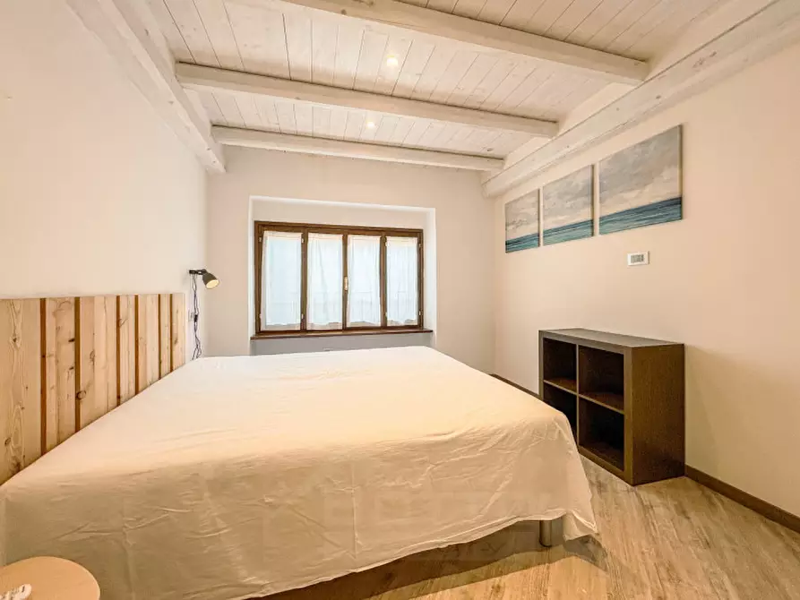 Immagine 8 di Appartamento in vendita  in Via Gino Fara Forni 13 a Pettenasco